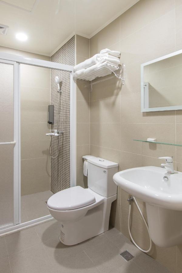 Chambre avec 2 Grands Lits Queen-Size