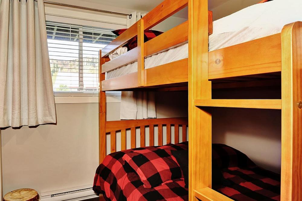 Condo 09 Chemin des Abruzzes by Les Chalets Alpins - B&B