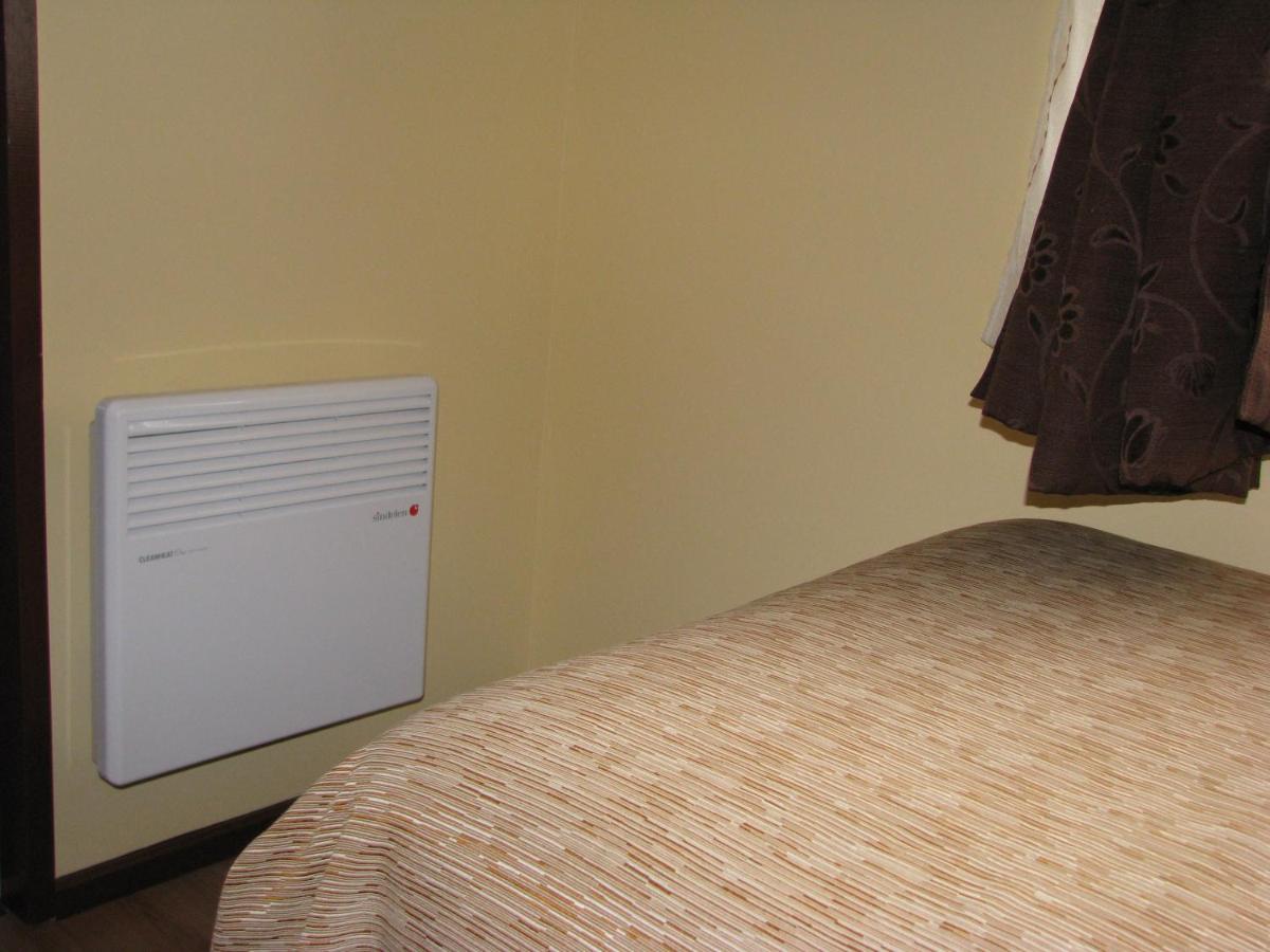 Single Room with Private Bathroom