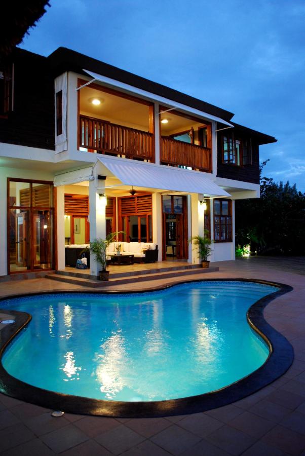 Villas Sur Mer - Bed and Breakfast Negril
