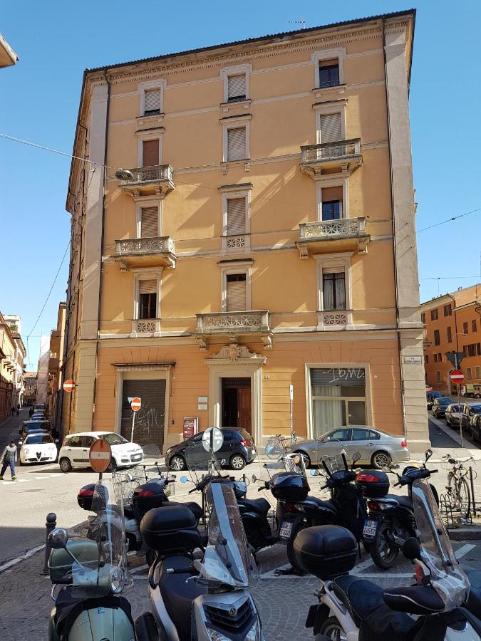 Residenza Rubbiani - Fermata Fiera e Rizzoli - Ferienwohnung