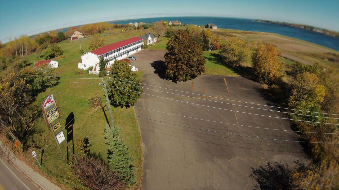 Bouctouche Bay Inn - Bed and Breakfast