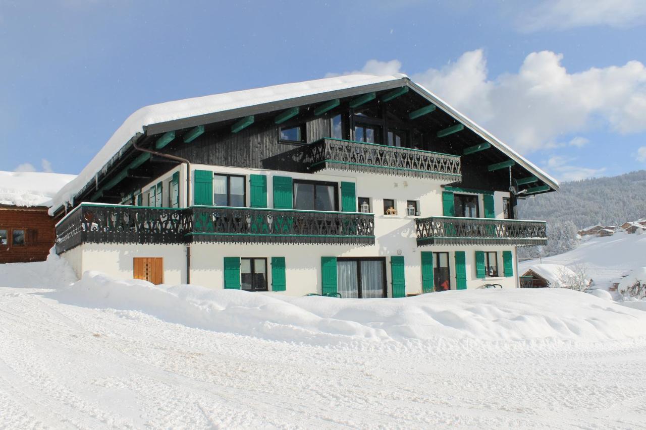 B&B Les Gets - Chalet Fleur des Alpes - Bed and Breakfast Les Gets