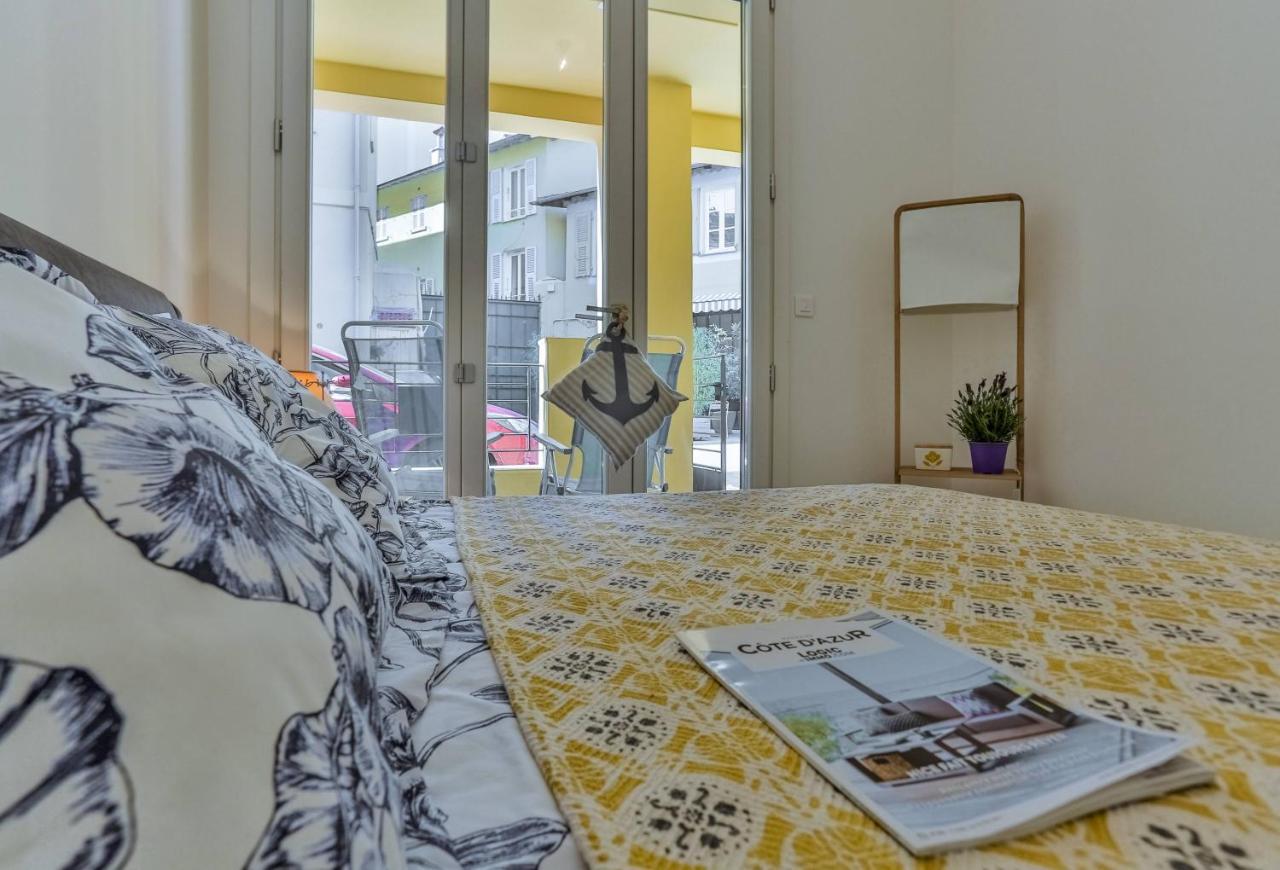 FRANCE 82 TP -1 min from the Sea - Terrace - Parking - B&B Nice