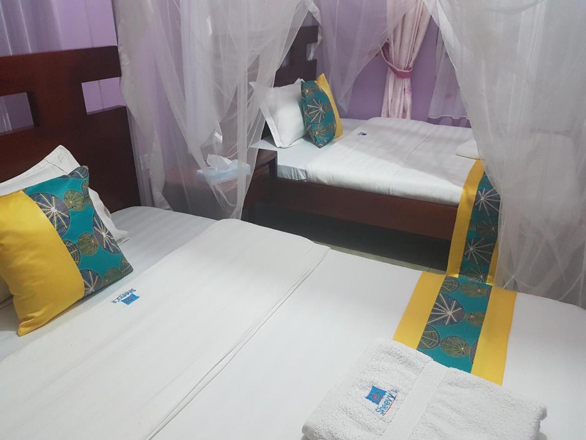 Camera Doppia con Letti Singoli