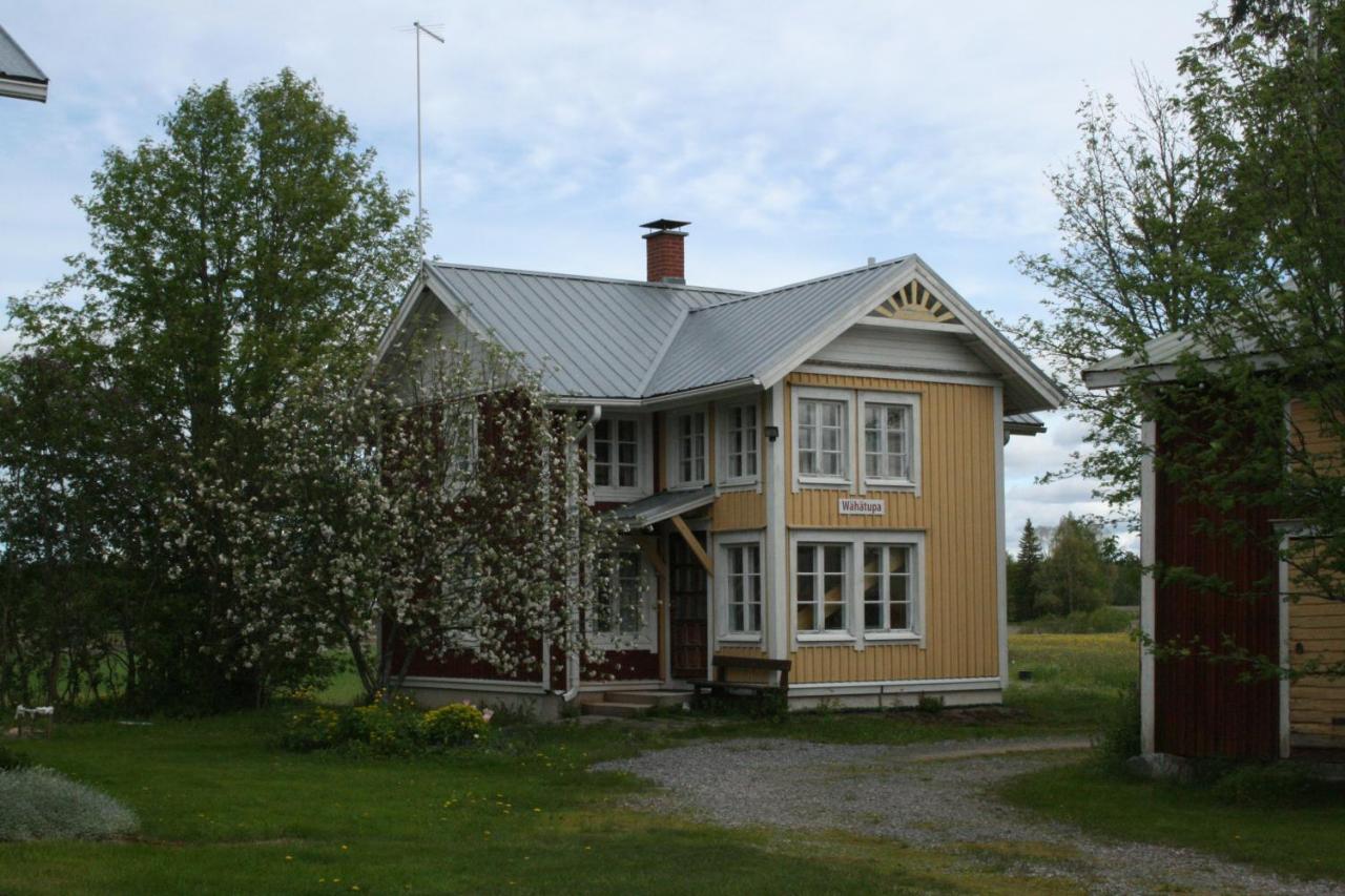 Mäntylän Tila - B&B