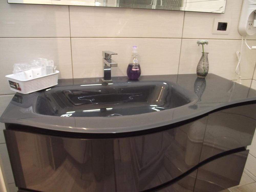 Doppel-/Zweibettzimmer mit eigenem Bad