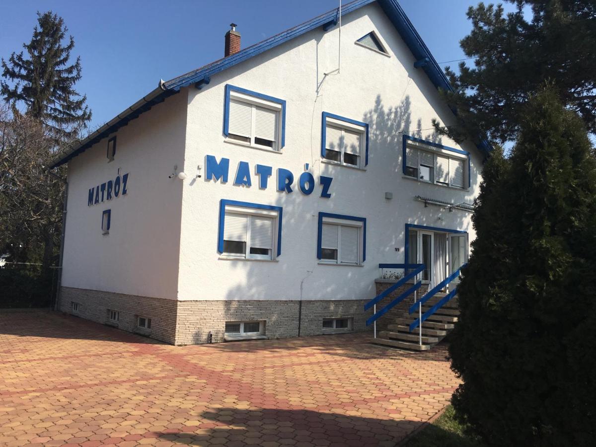 Matróz - B&B