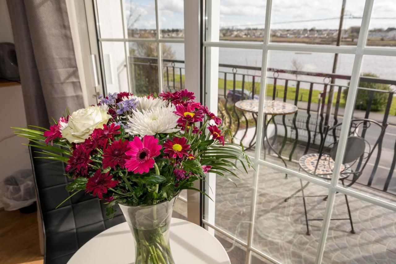Tweepersoonskamer met Balkon en Uitzicht op Zee