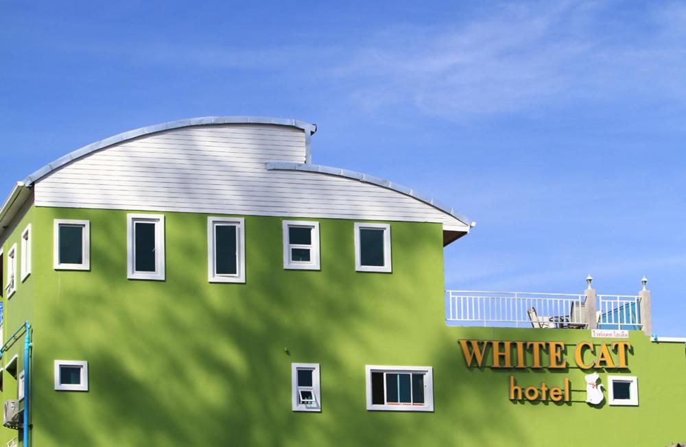 B&B Khao Lak - White Cat Hotel - Bed and Breakfast Khao Lak