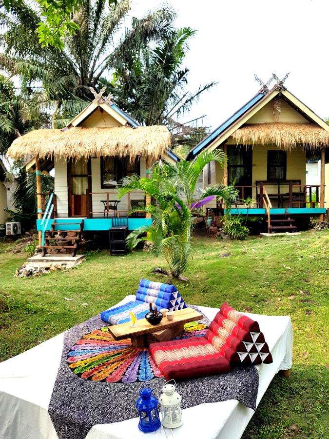 B&B Laem Ngop - ฺBay Yard Hut - Bed and Breakfast Laem Ngop