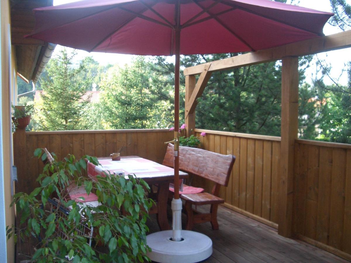 Studio (2 Adults)