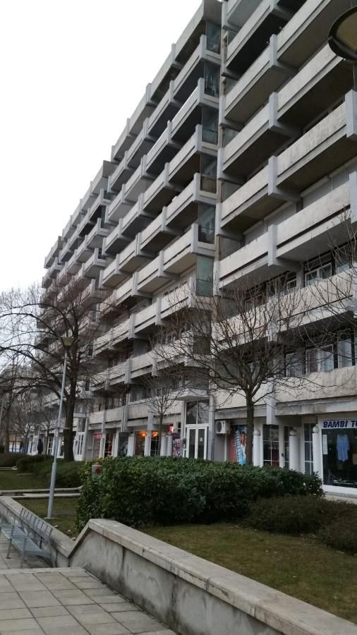 Central Apartman - B&B