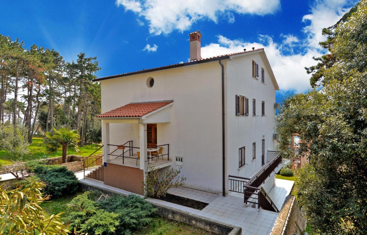 Apartments Rabac 828 - B&B Rabac