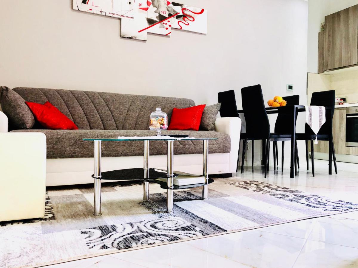 Ylli home Sanremo - Bed and Breakfast