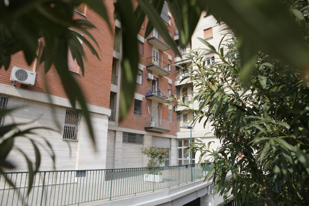 SoleLuna Fiera 6 Rooms - B&B Bologna