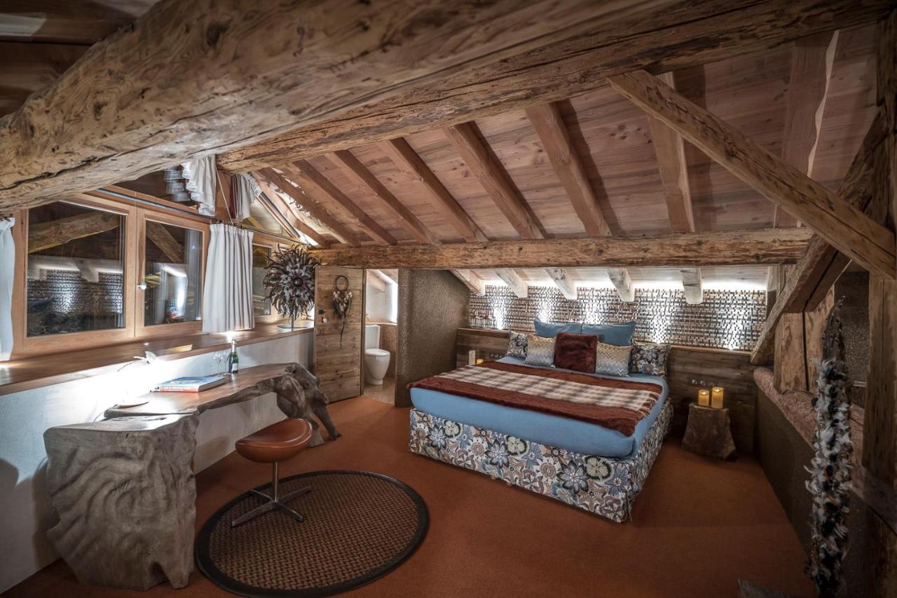 Chalet with Private Spa and infra-red light sauna