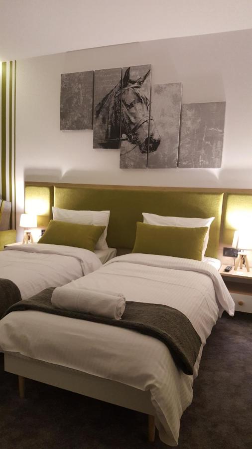 Chambre Double ou Lits Jumeaux avec Lit d'Appoint