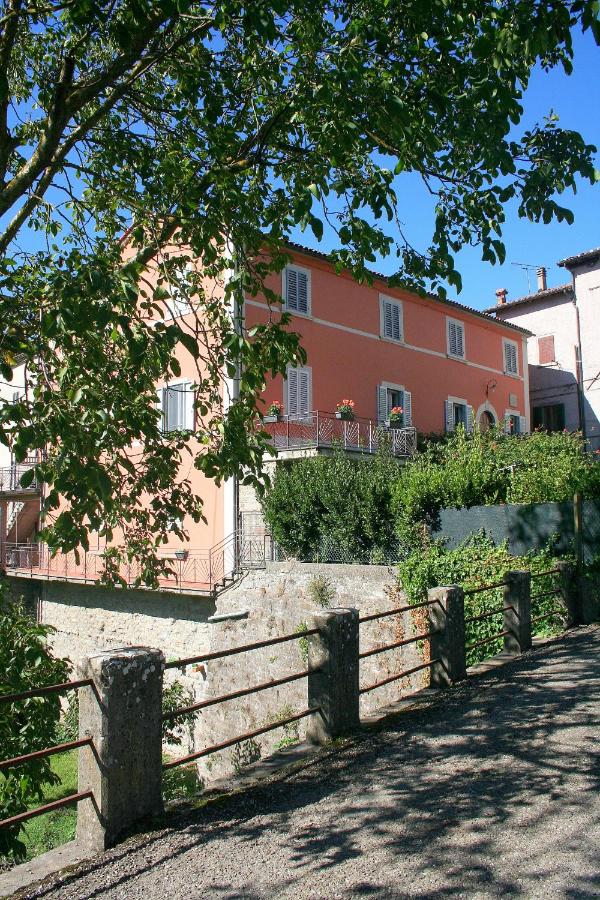 B&B Marradi - Lo Sghimbescio - Bed and Breakfast Marradi