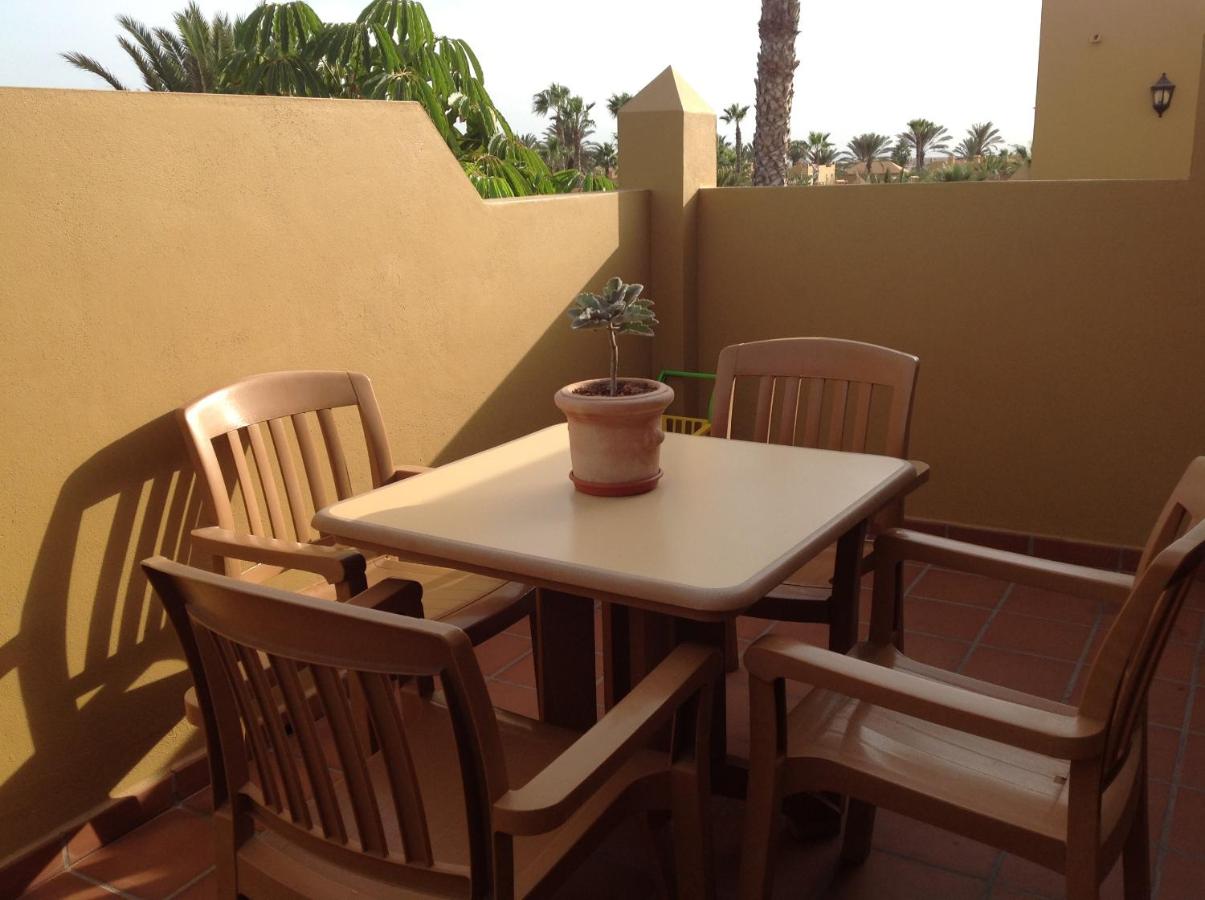 Casa Ilaria Fuerteventura -Wifi free Piscina Olimpionica - Chambres d'hôtes Corralejo