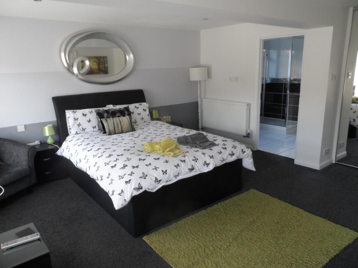 B&B Wokingham - Mayfields Guest House - Bed and Breakfast Wokingham