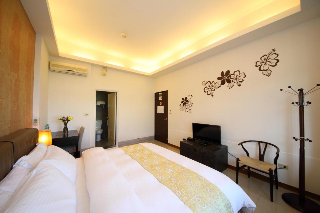 Queen Suite