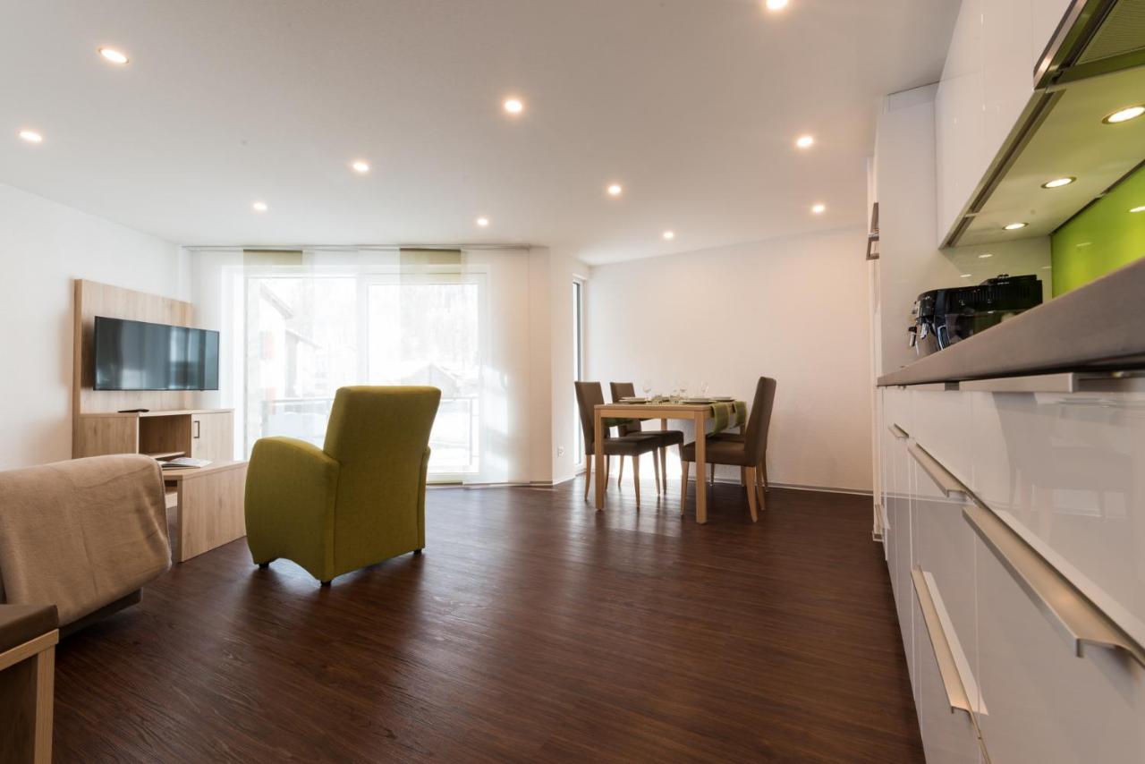 Apartments Alpenrose - Bed and Breakfast Saas-Almagell