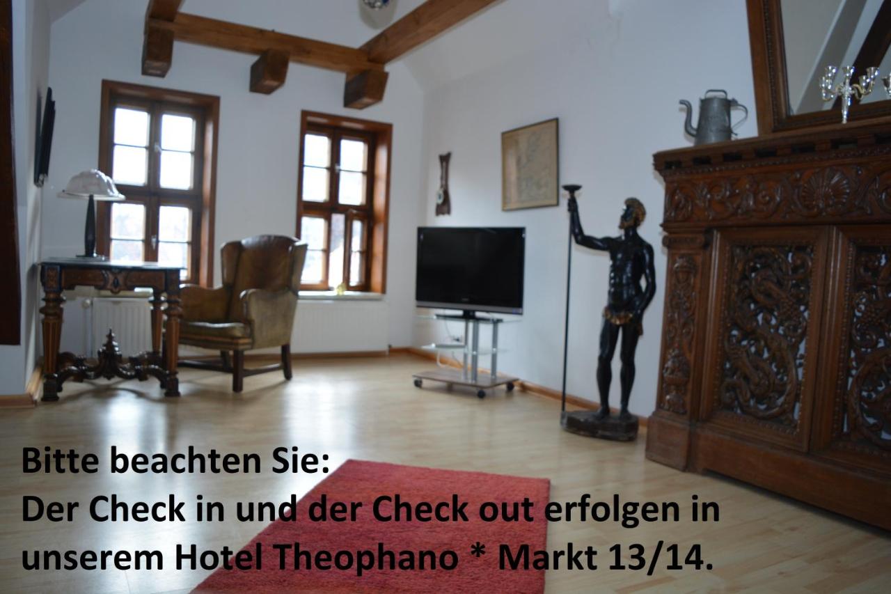 B&B Quedlinburg - Theophano´s Appartements im Kornmarkt - Bed and Breakfast Quedlinburg