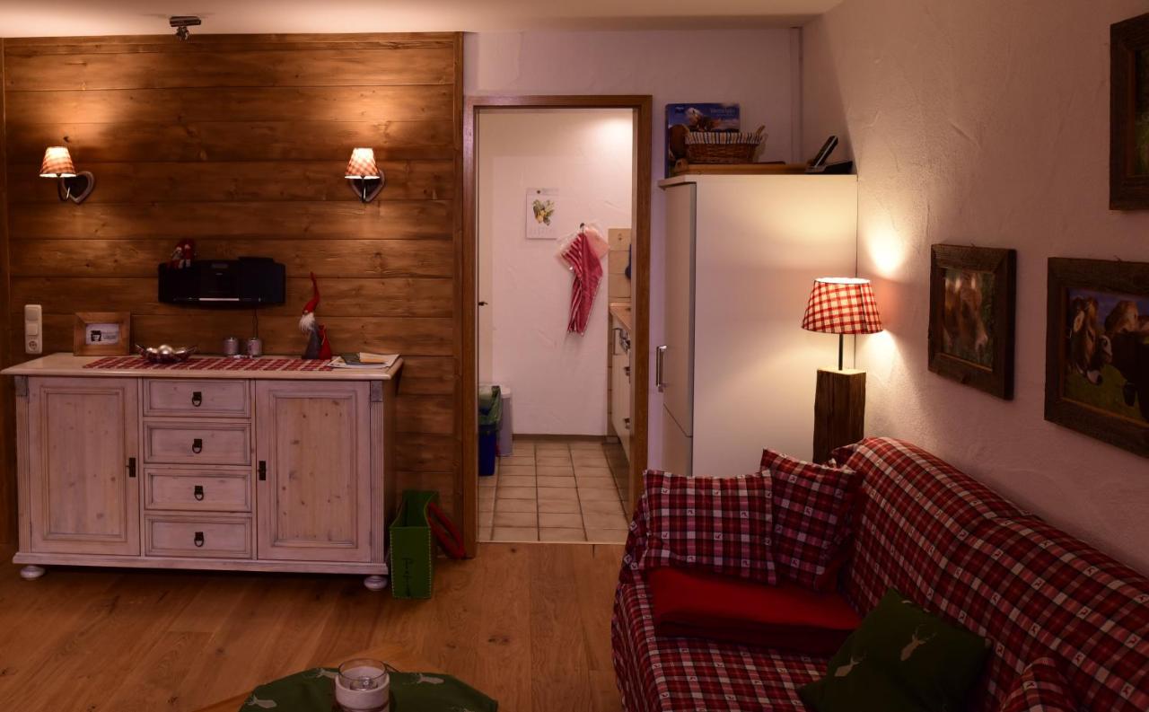 Deluxe Studio Apartment - no pets allowed 