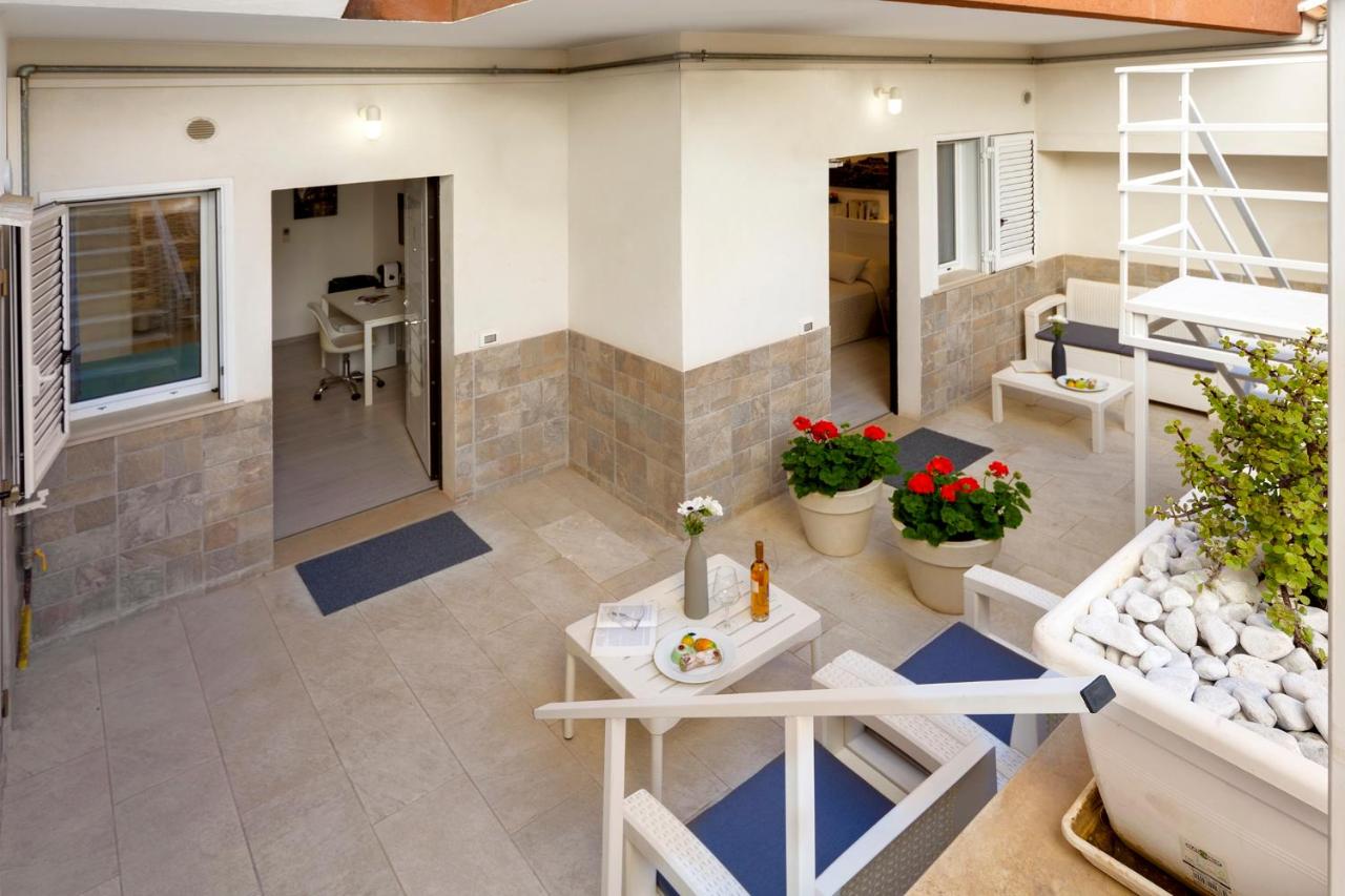siciliacasevacanze - Marina Domus Rooms - B&B Marina di Ragusa