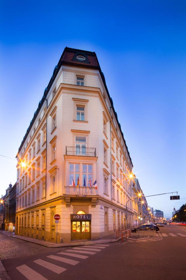 B&B Prague - Exe City Park Hotel - Bed and Breakfast Prague