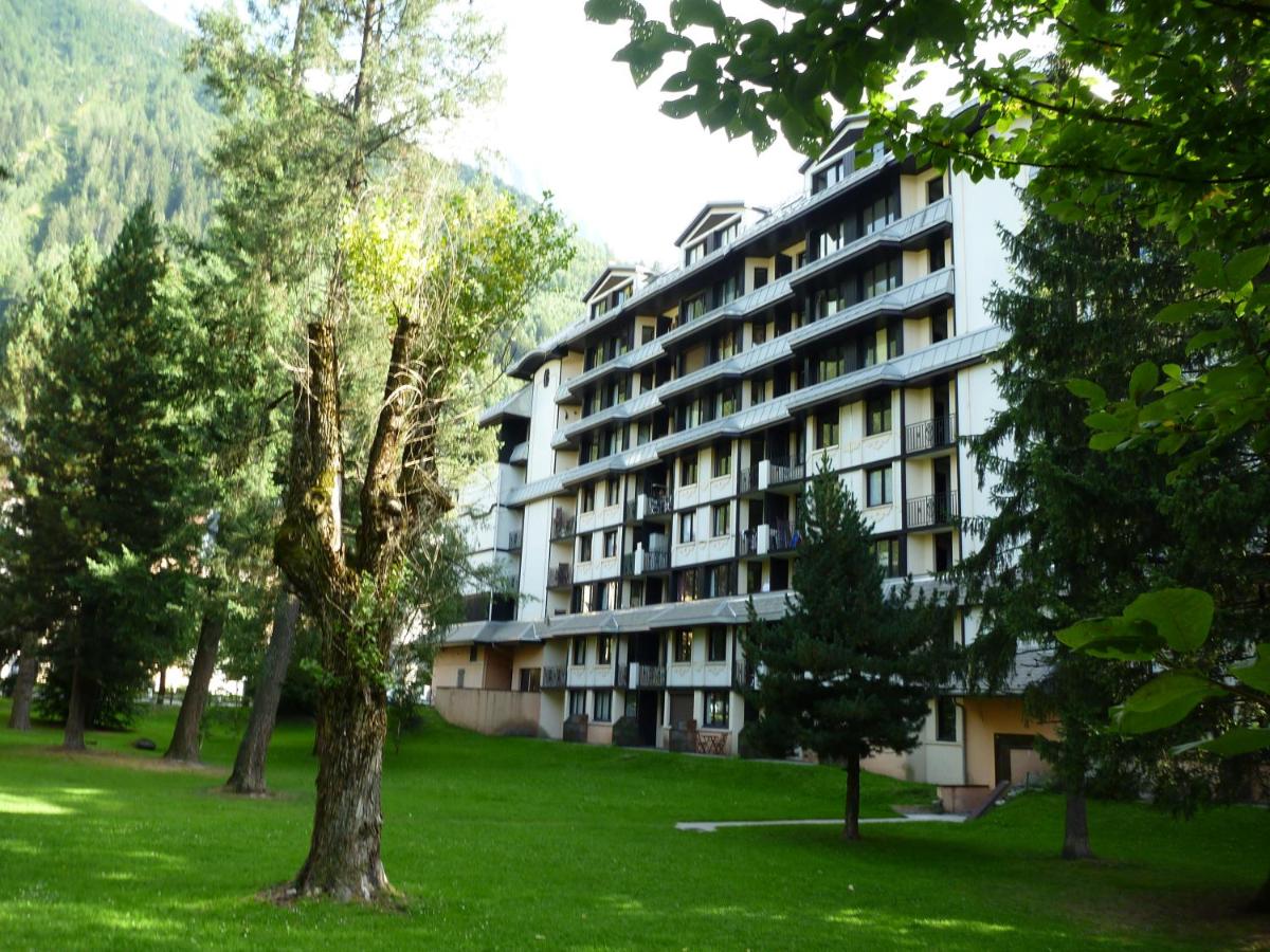 Apartment Chamois Blanc 1 - Central Chamonix Haven - B&B