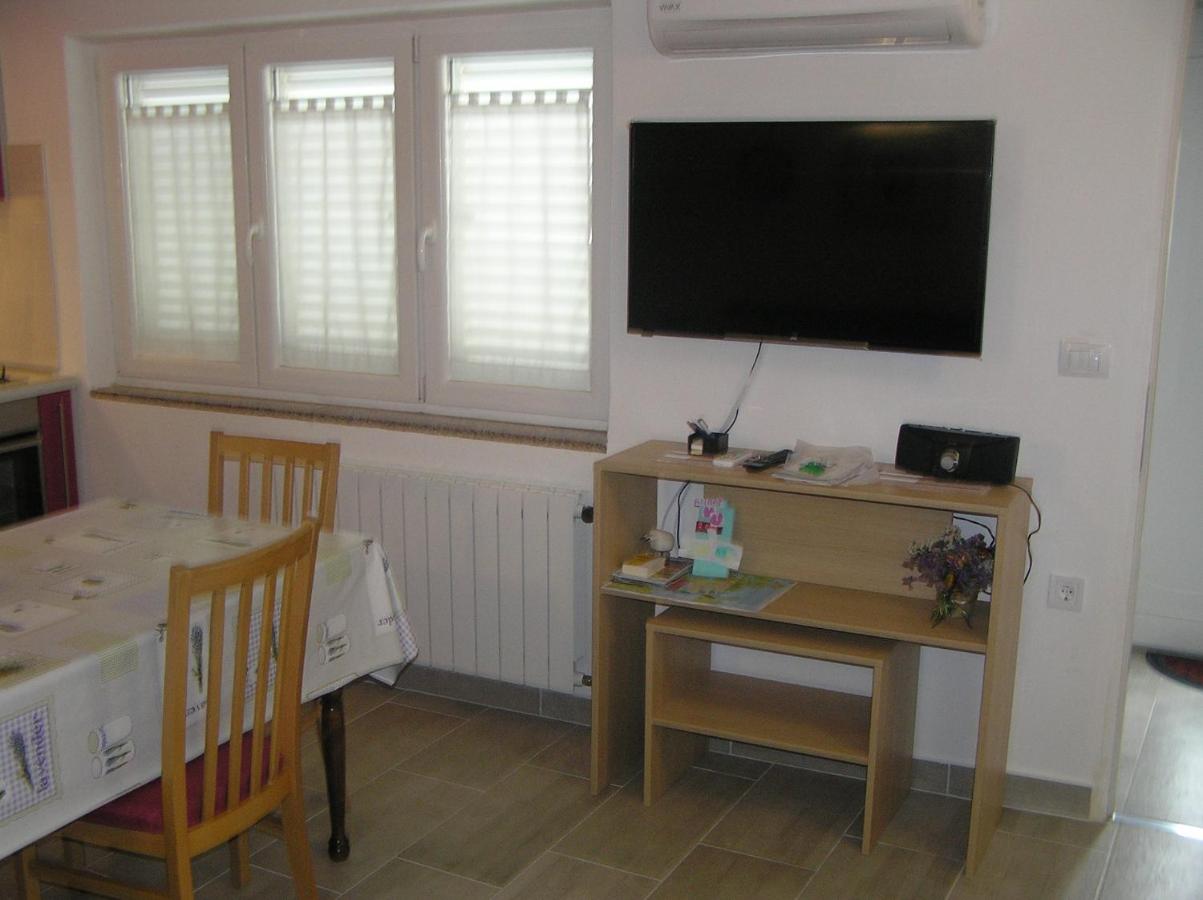 Apartment Katarina - Ferienwohnung Pula