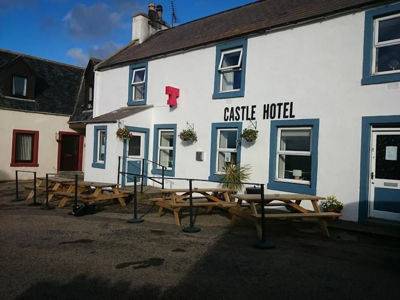 B&B Portmahomack - The Castle Hotel - Bed and Breakfast Portmahomack