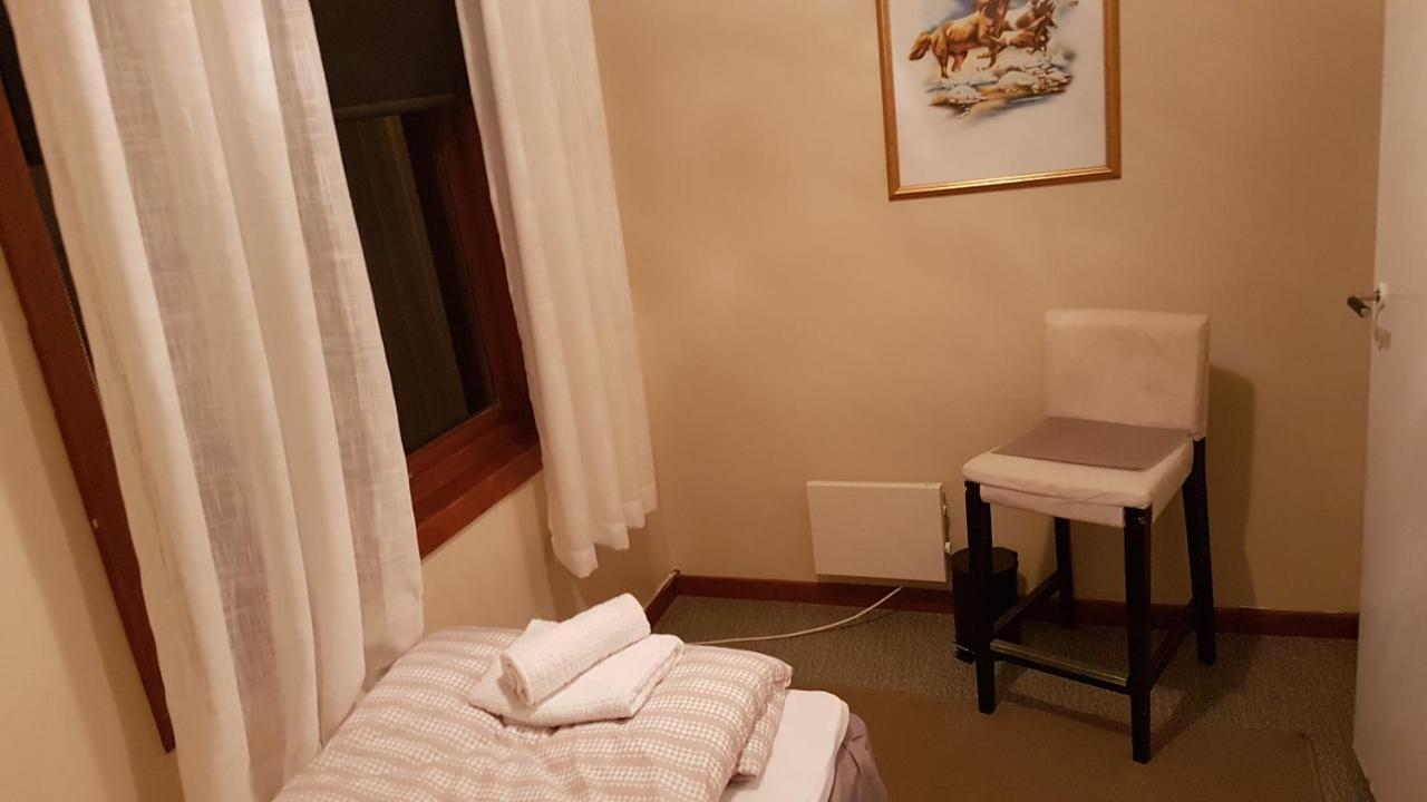 Standard Single Room with Sea View and Shared Bathroom