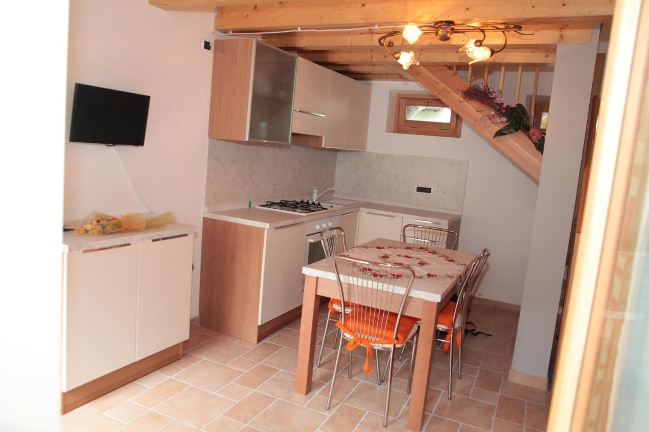 Appartamento Angelina su 2 Livelli con 1 Camera da Letto