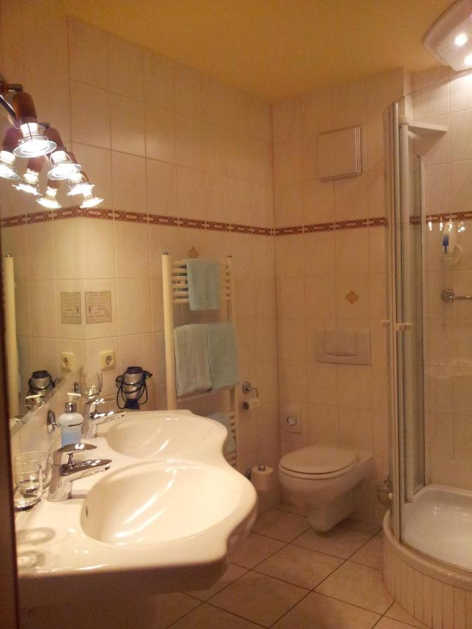 Gasthaus-Pension Herberger - B&B