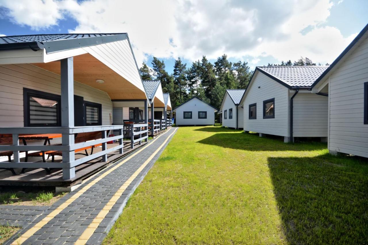 Bursztynowo Domki z basenem - Ferienwohnung Ostrowo