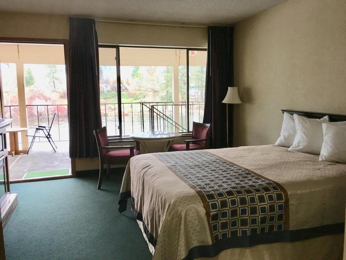 Chambre Lit Queen-Size Deluxe