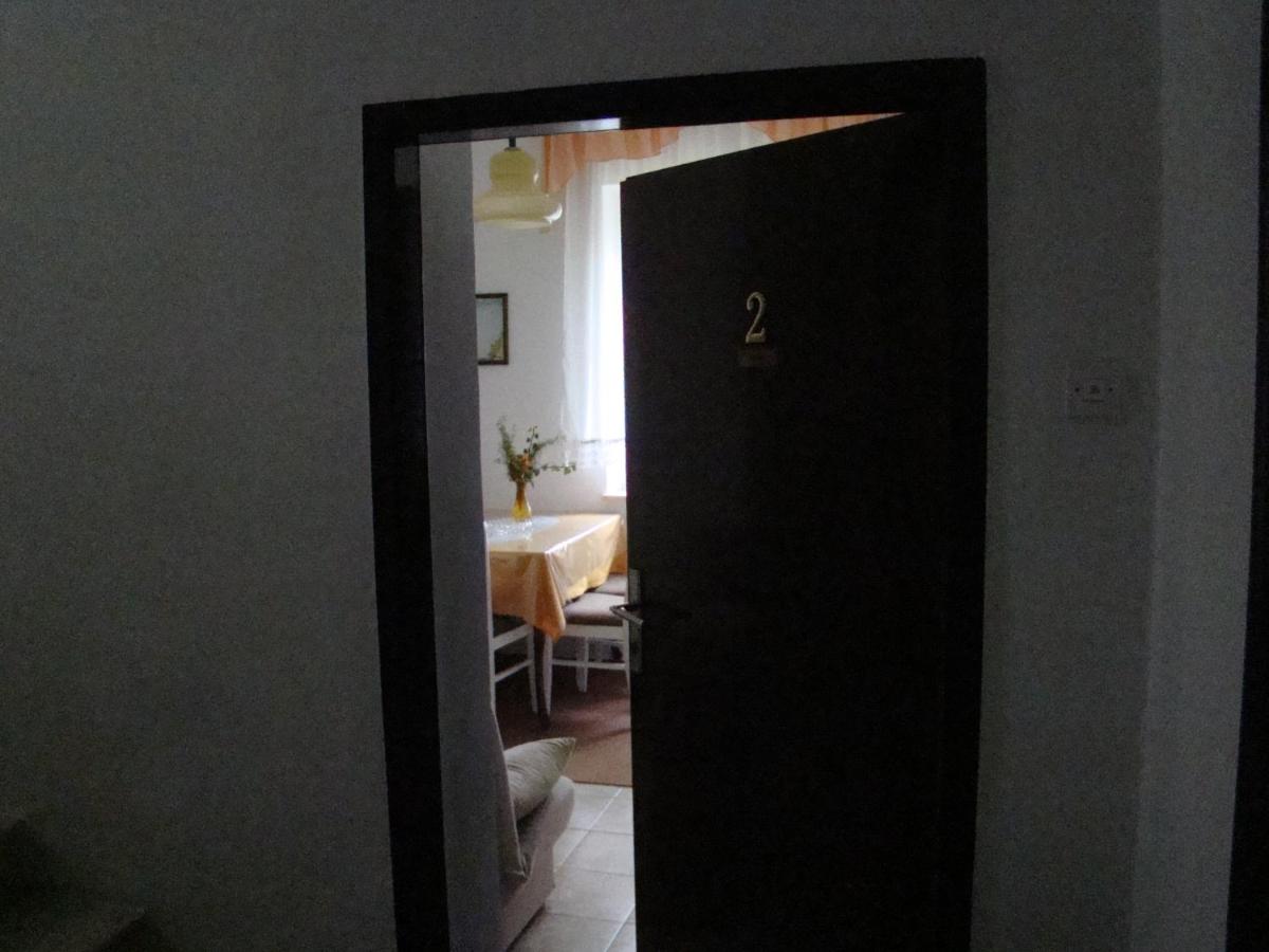 Appartamento con 2 Camere da Letto
