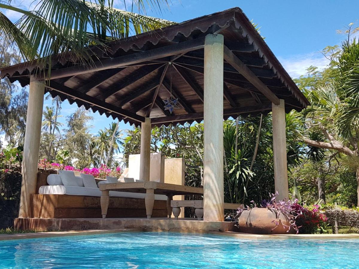 Villa Volandrella - in front of Watamu Beach - B&B Watamu