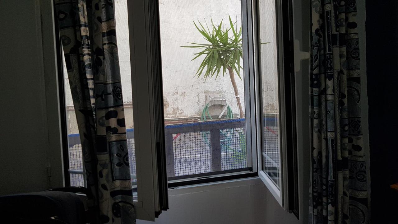 Apollon Apartments H-1 - B&B