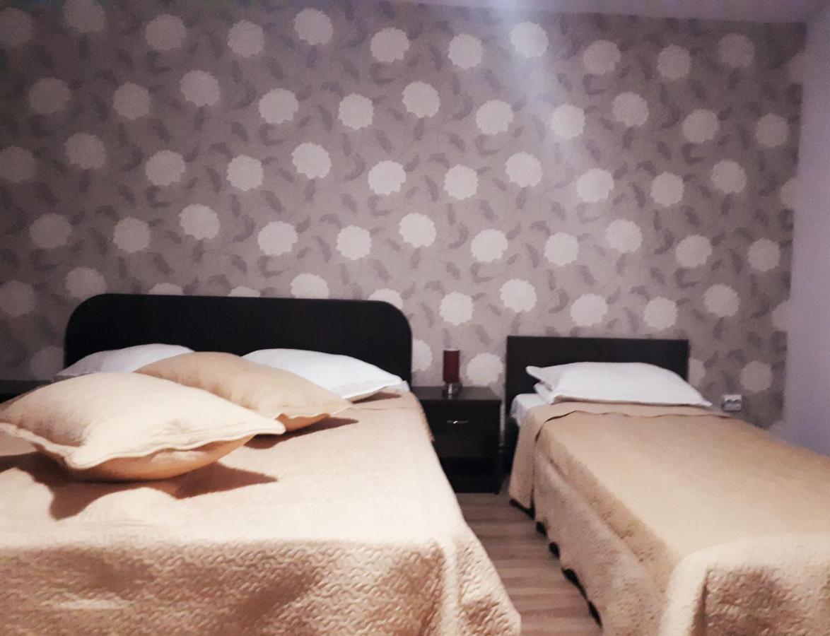 Driepersoonskamer met Eigen Badkamer