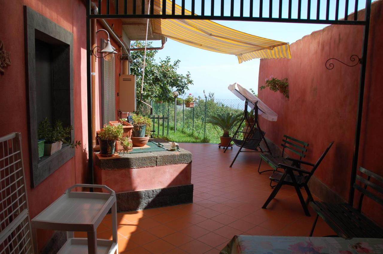 B&B Puntalazzo - Il Pozzo Antico - Bed and Breakfast Puntalazzo