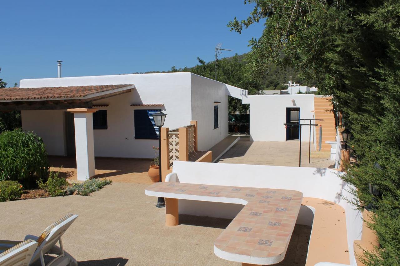 can guito es pujols-finca sa caleta , cp: 07818 - Chambres d'hôtes Sant Jordi