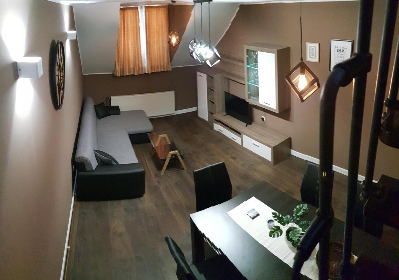Center Apartment Čakovec - Chambres d’hôtes Čakovec