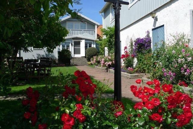 B&B Degerhamn - Gammalsbygårdens Gästgiveri - Bed and Breakfast Degerhamn