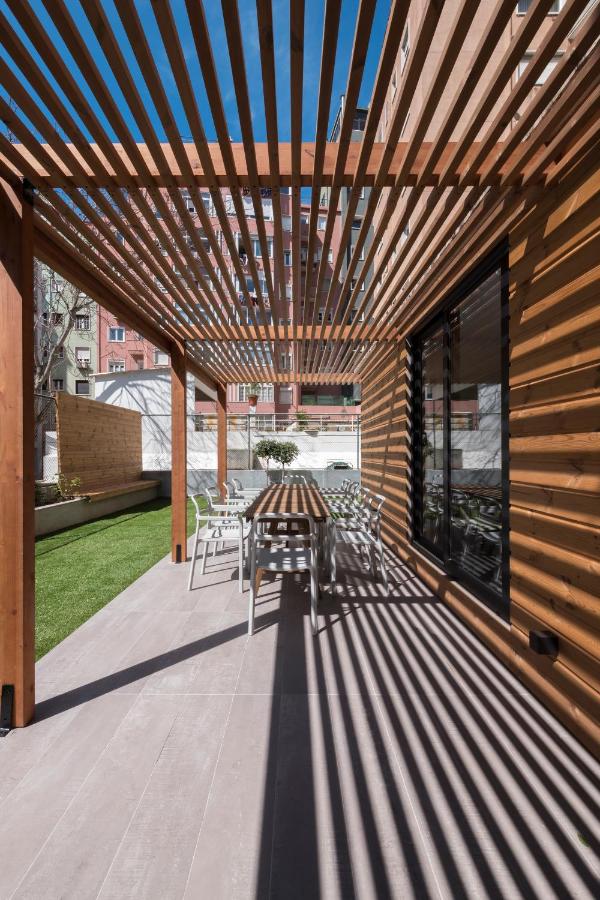 Lisbon Domus 74 by amcf - B&B