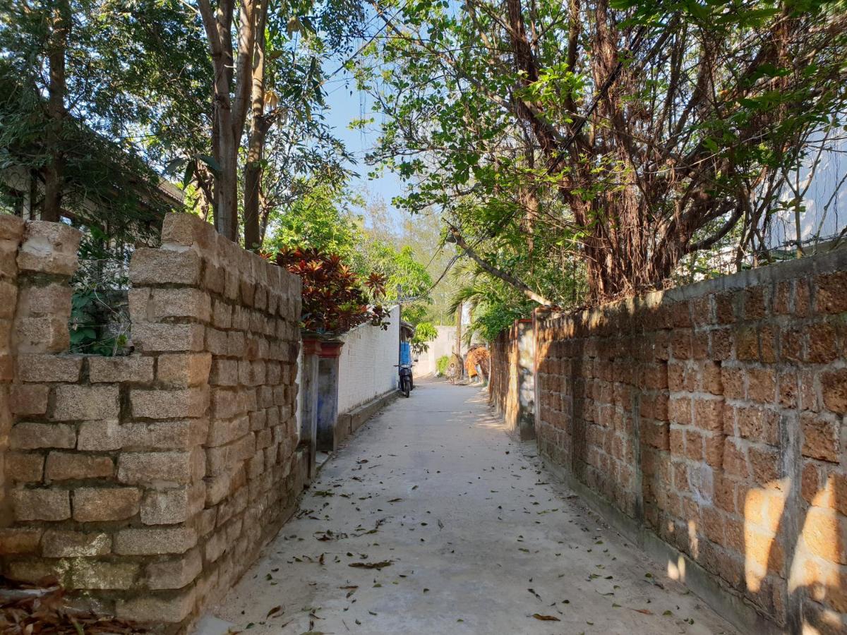 An Bang Beach Villa - B&B