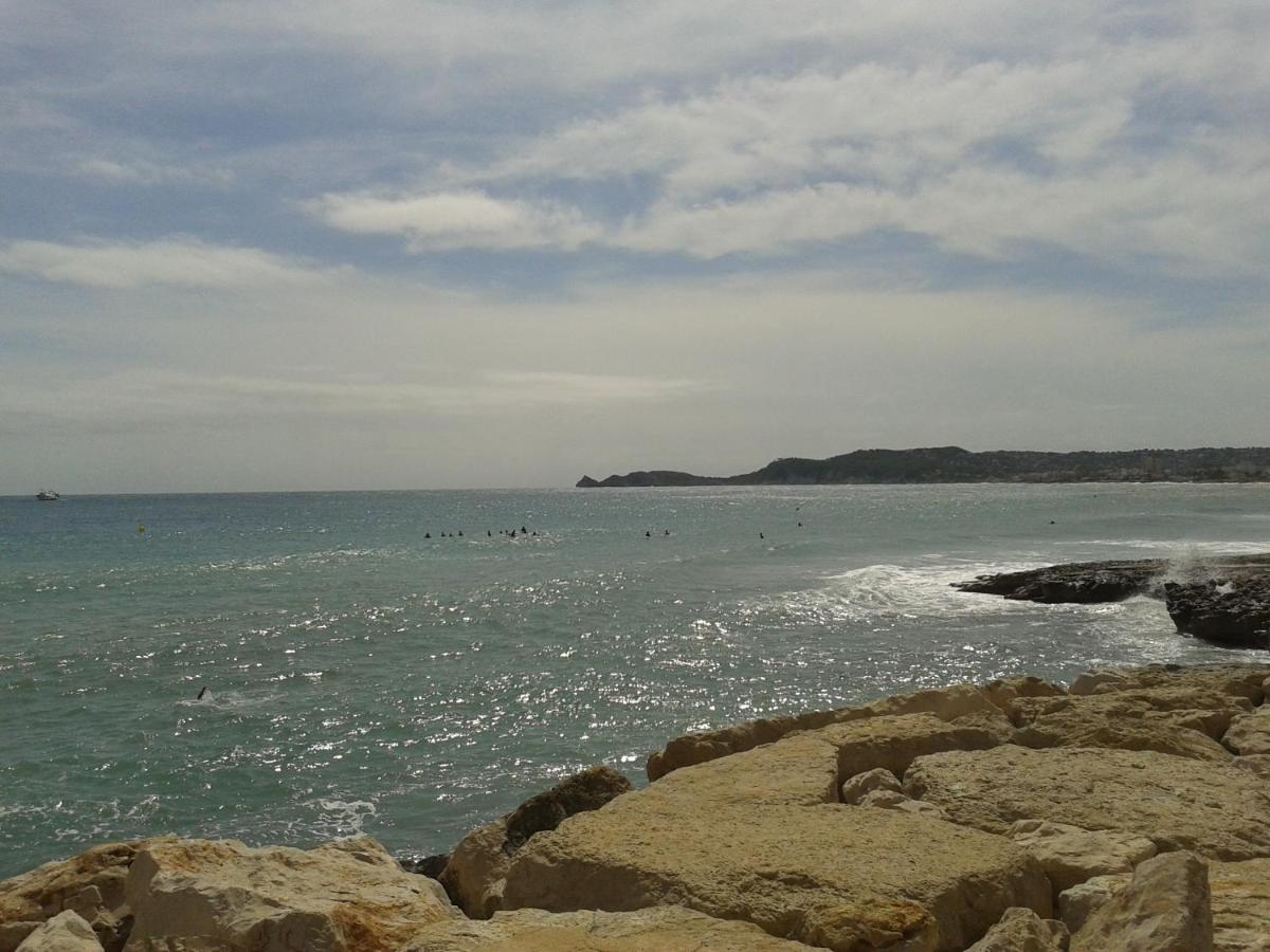 Casa Gloria con gran patio y acceso directo a piscina - Chambres d’hôtes Denia
